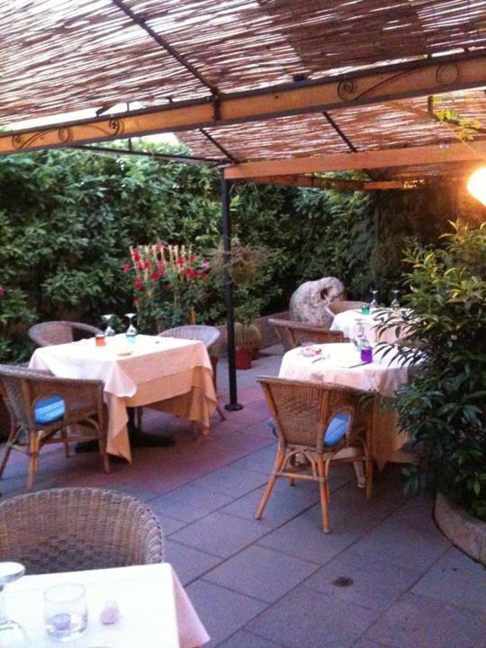 Tavernola - Locanda Di Campagna Battipaglia Εξωτερικό φωτογραφία