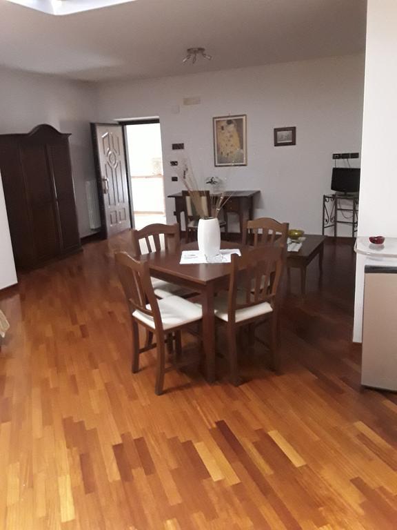 Tavernola - Locanda Di Campagna Battipaglia Εξωτερικό φωτογραφία